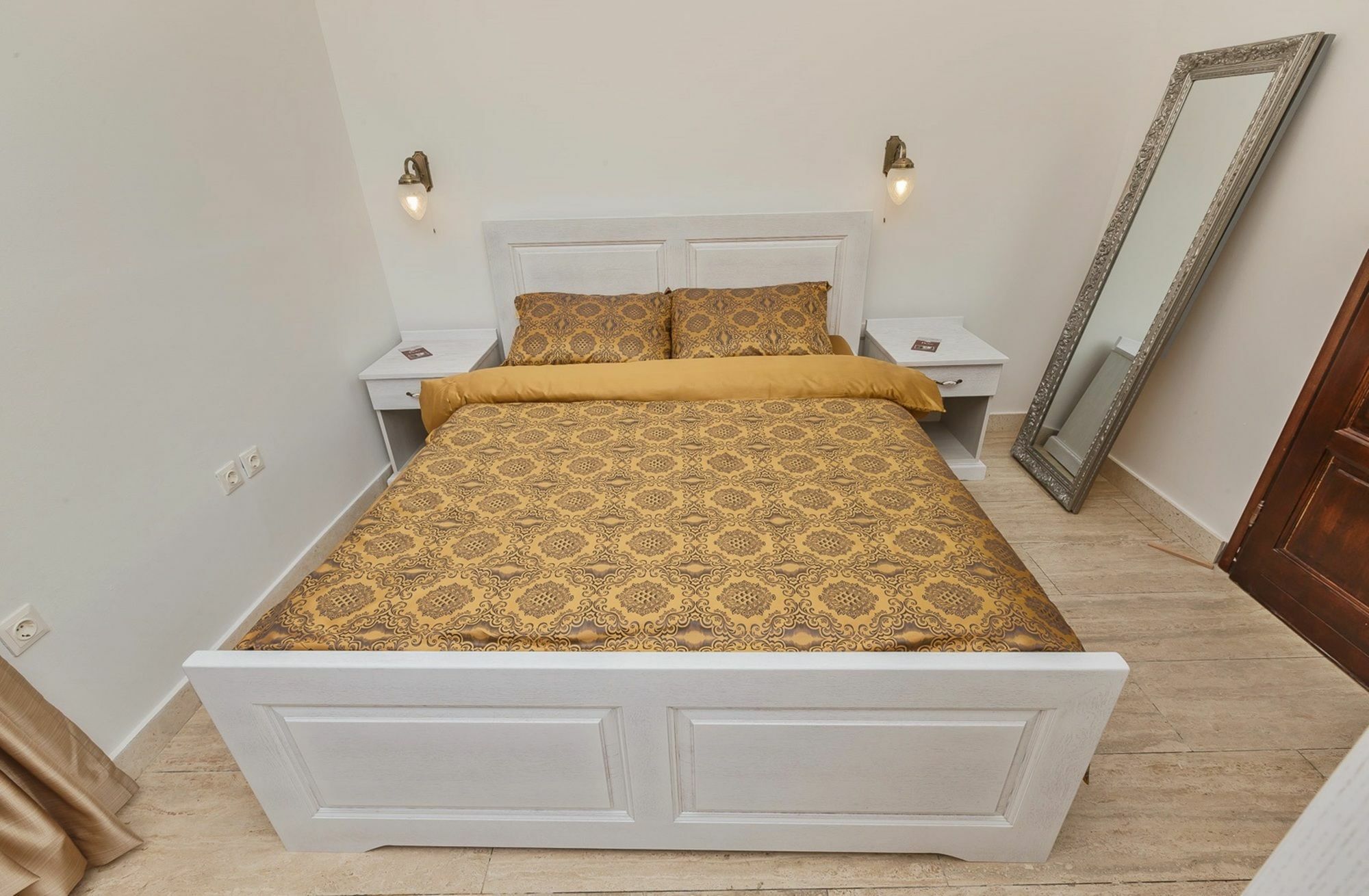 Luxury Apartments Perko Kastela Bagian luar foto